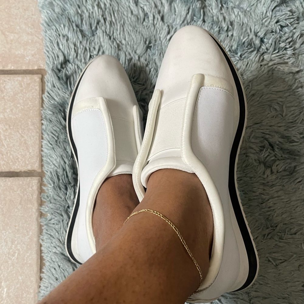 Karl Largerfield white sneaker